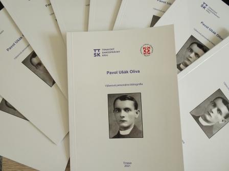 Výberová personálna bibliografia Pavla Ušáka Olivu