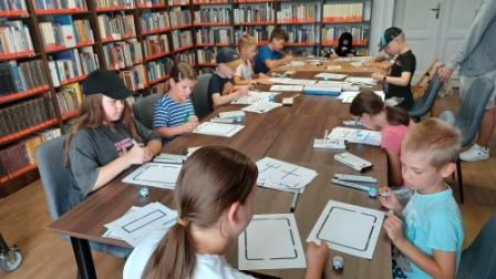 Prázdninový superklub 2025 – Ozobot - hravé programovanie